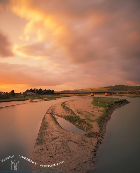 slides/VU2R2236.jpg sunset,river adur,shoreham,west sussex,water,sky,clouds,movement VU2R2236